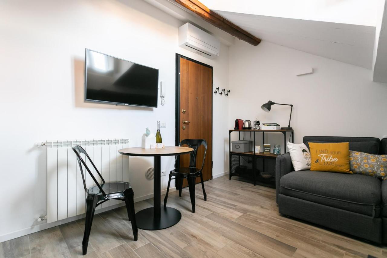 Apartment Navigli Darsena Mailand