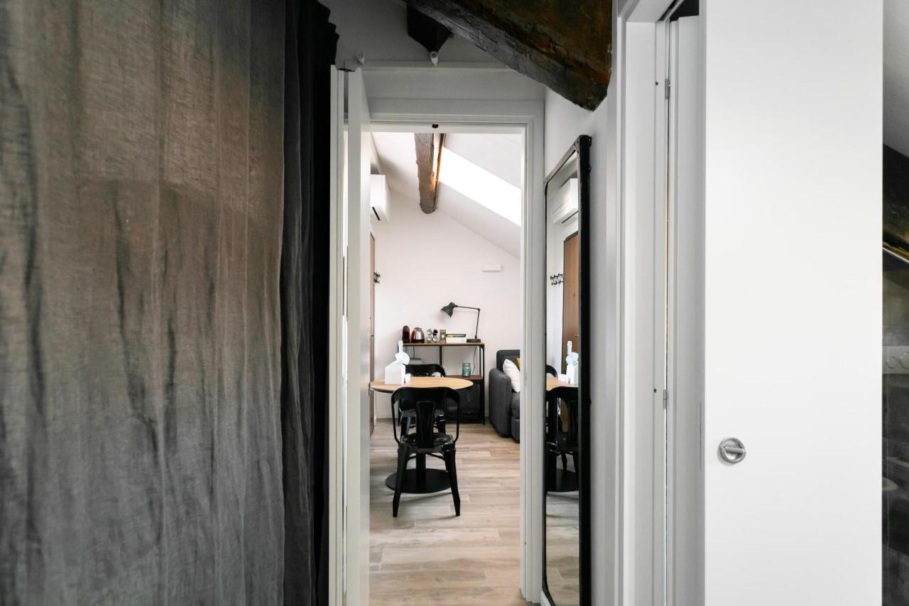 Apartment Navigli Darsena Mailand